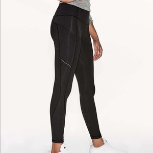 Lululemon Run On Tight 25" Black 7/8 Speed Up